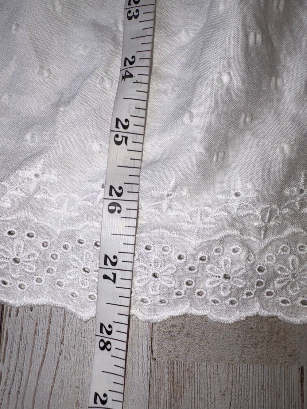 Old Navy White Embroidered Eyelet Peasant Top 3X - Picture 10 of 13
